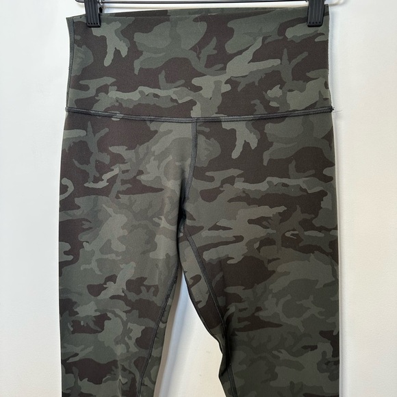 Lululemon Align Pant, High Rise, 25" - Picture 6 of 10